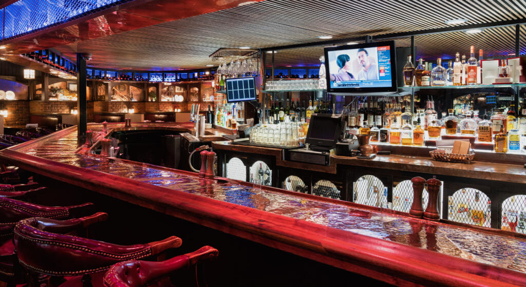 Copper Cellar Award Winning Restaurant in Knoxville, TN